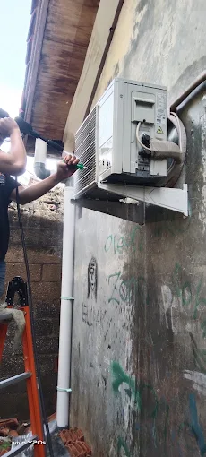 Adi AC 05