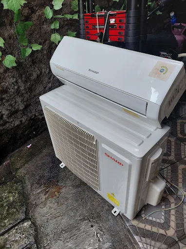Jasa Service AC @Tika AC 04