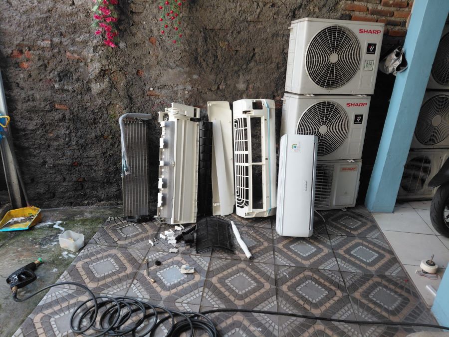 Jasa Service AC @Tika AC 07